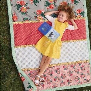 New brilliant daydream quilt - Matilda Jane